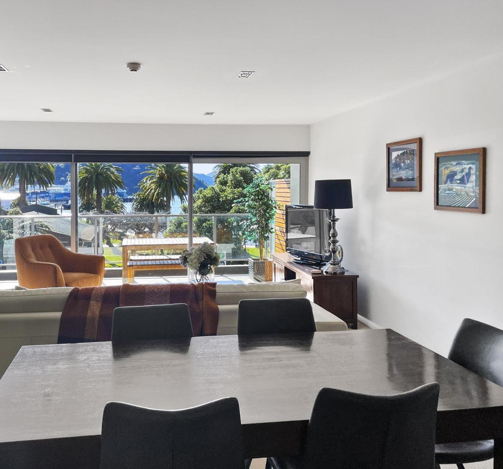 Picton Waterfront Apartments Экстерьер фото