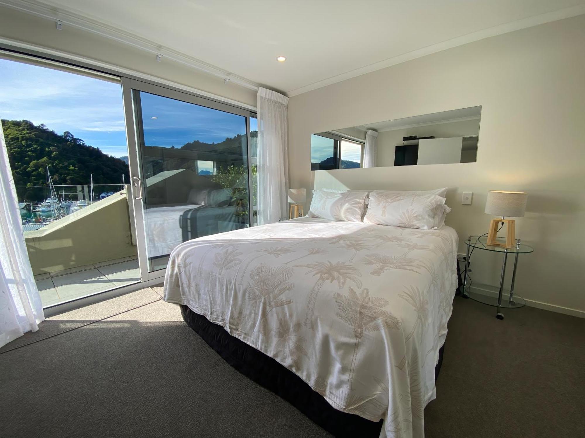 Picton Waterfront Apartments Номер фото