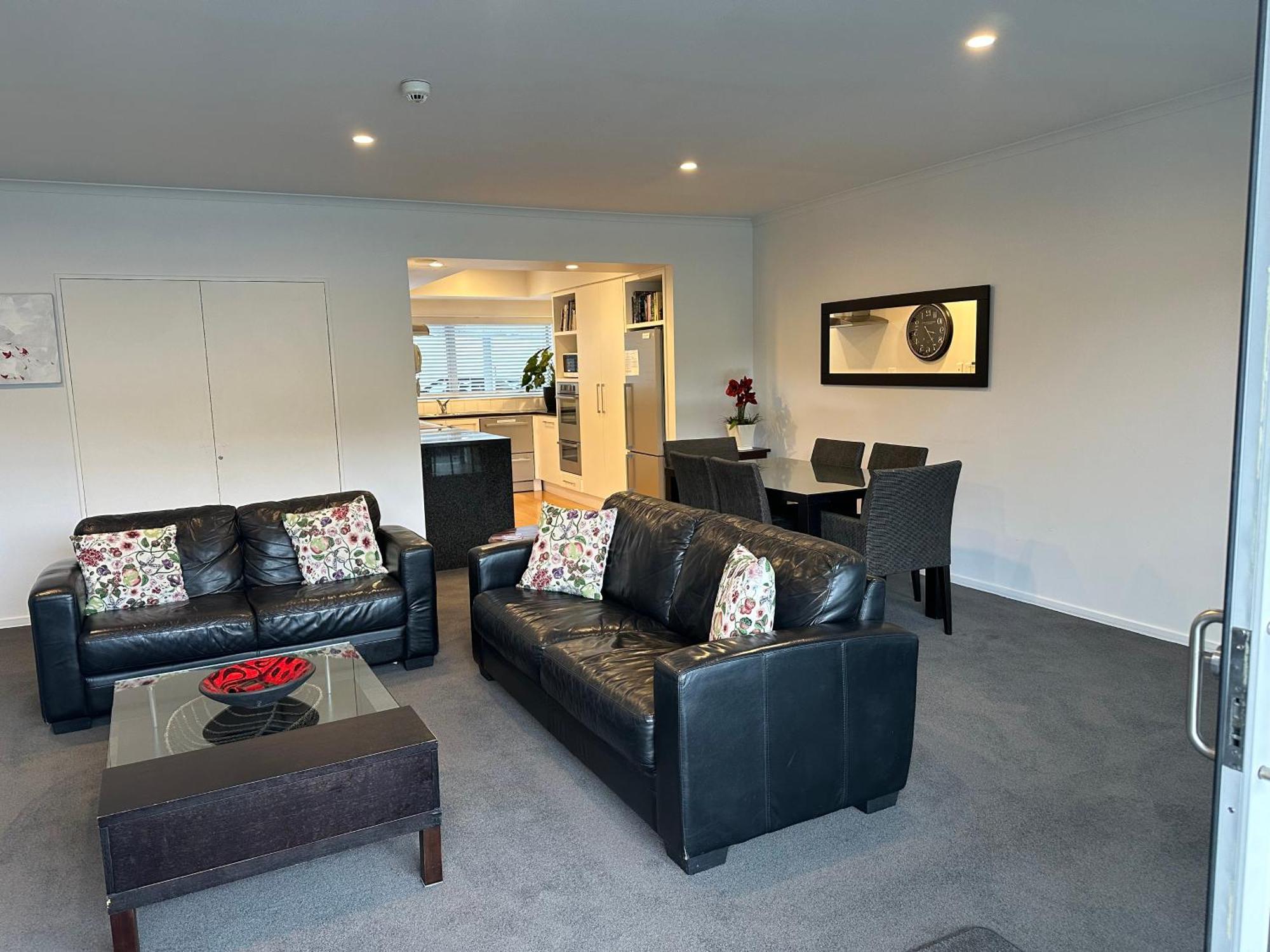 Picton Waterfront Apartments Экстерьер фото